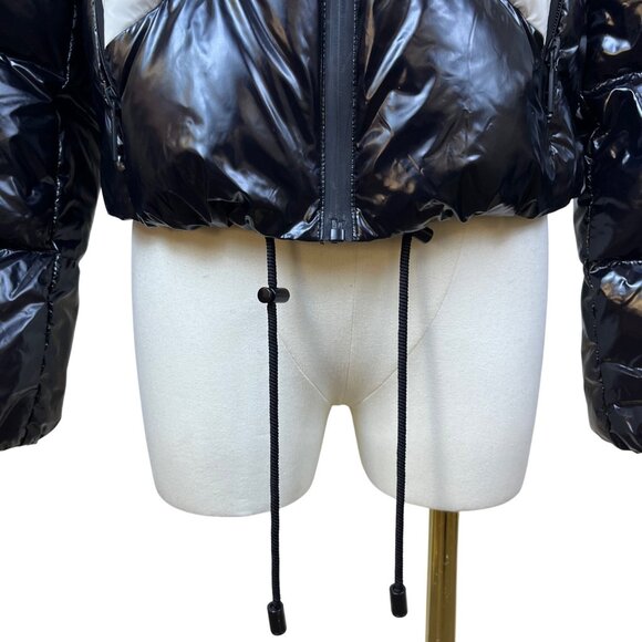 Michael Kors Womens Black & White Nylon Puffer Jacket Hooded Chevron Design XXS - Picture 7 of 10